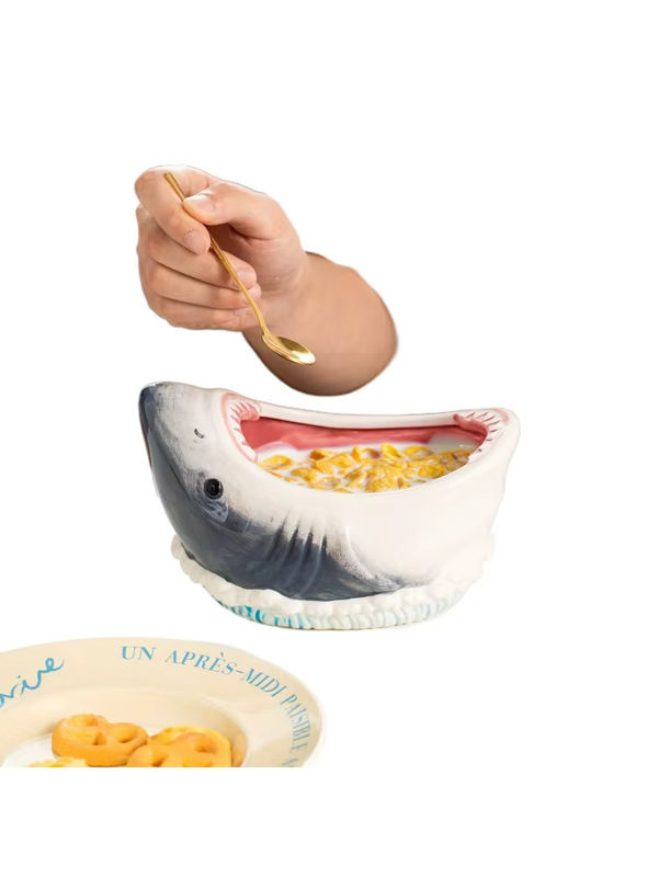 Ästhetische Keramikschale in Hai-Design in Weiß für Küchendekoration und als Salatschüssel oder Süßigkeitenschale - Bild 4