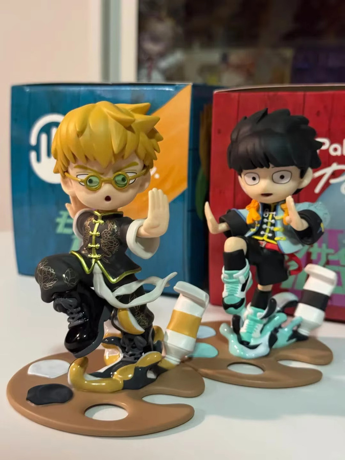Bandai Mob Psycho 100 Reigen Arataka Q Edition, Modellpuppe - Bild 3