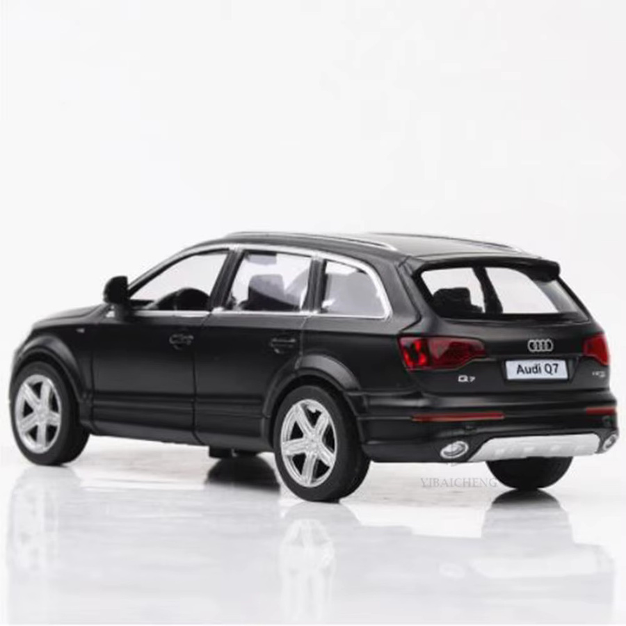 MAKEDA Audi Q7 Automodell, 1:36, Metall, Schwarz - Bild 2