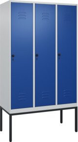 C+P Spind Classic PLUS Garderobenschrank aus Stahl mit 3 Abteilen, H x B x T: 212 x 120 x 50 cm - Bild 1