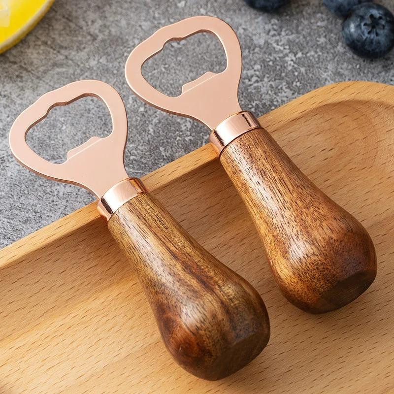 Bierflaschenöffner aus Edelstahl mit Holzgriff von NATAWA in Silber - Bild 2