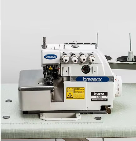 Brother Overlock-Nähmaschine mit Direktantrieb in Weiß - Bild 2