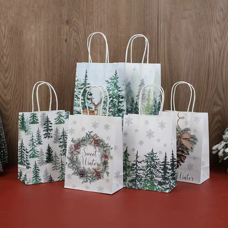6 Stück EIK Weihnachtsgeschenk-Verpackungsbeutel aus Papier mit Griff, Motiv Weihnachtsbaum und Schneeflocke, Mehrfarbig - Bild 2