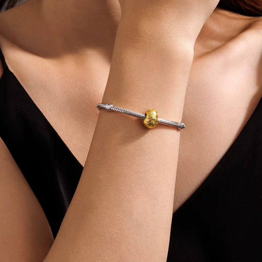 Charm Kreuz, goldenes Ei, Perlen, 925 Silber, Damen - Bild 2
