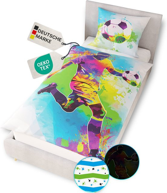 NYVI Renforce Kinderbettwäsche Glow in the Dark aus 100% Baumwolle mit Wendemuster und Reißverschluss, Farbe: Fußball, B/H: 135 x 200 cm - Bild 1