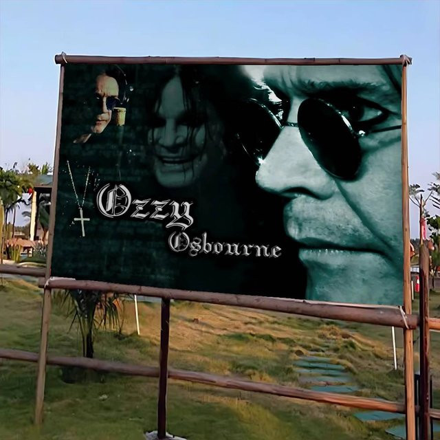 Ozzy Osbourne Werbefahne als Party Banner für Werbung und Veranstaltungen - Bild 1