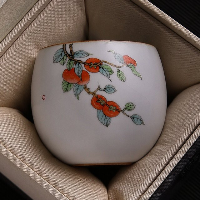 Keramische Teetasse im Ru-Ofen-Stil mit Knisterglasur in Weiß für Gongfu-Tee und Meditation - Bild 1