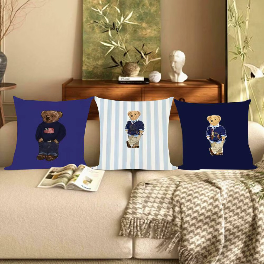 Beast Kingdom Flauschiger Bären-Polo Kissenbezug als dekorative Kissenhülle für dein Sofa - Bild 3