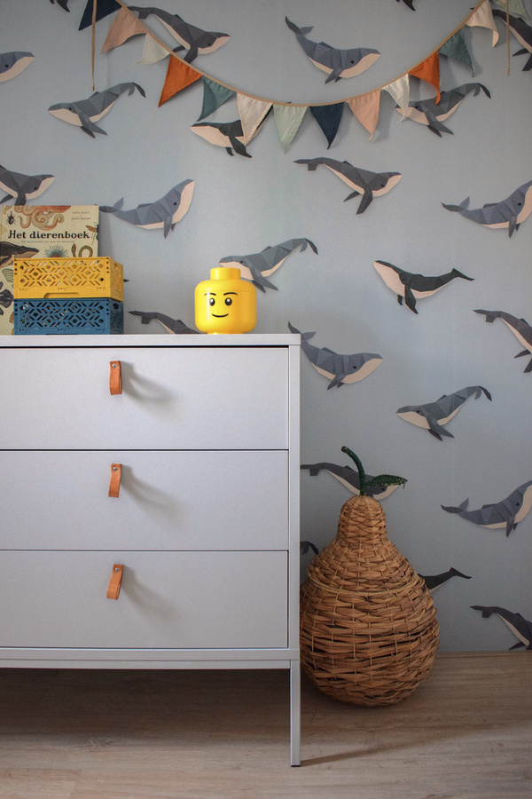studio ditte Tapete Whale Walvis in Light Blue für Kinderzimmer und Badezimmer aus Vlies - Bild 1