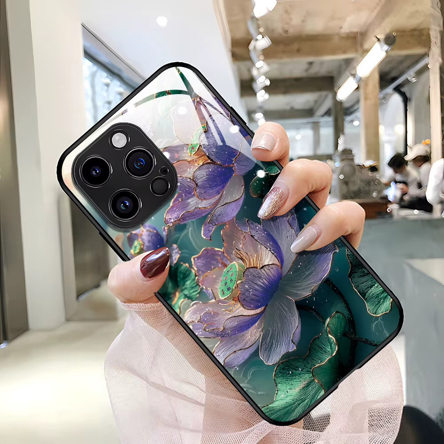 Handyhülle mit gehärtetem Glas und Lotusblumen-Design für Apple iPhone 17 Pro Max, 16 Pro Max, 15, 14, 13, 12 und 16E in Multicolour - Bild 4
