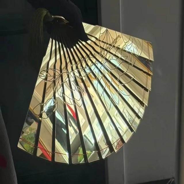 Bandai Demon Slayer Douma Acryl Folding Fan, Anime Replik Spielzeug - Bild 1