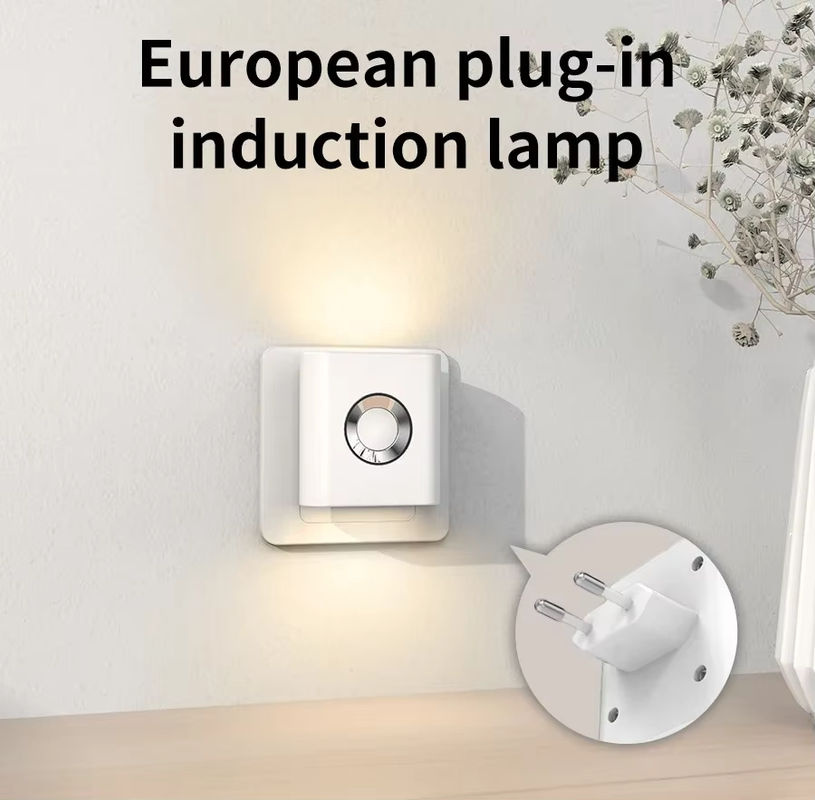 ATcomm LED Nachtlicht mit Bewegungssensor als Wandlampe in Weiß mit warmweißem Licht - Bild 3