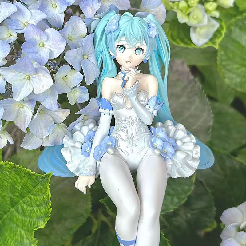 Bandai Hatsune Miku Anime-Figur in Sakura-Optik, sitzende PVC-Actionfigur in Rosa und Weiß für Sammler und Dekoration - Bild 3