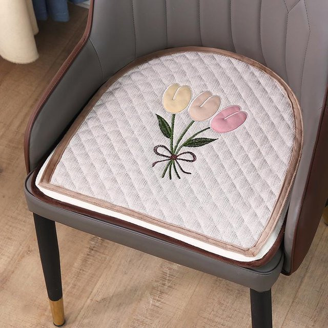 Rutschfestes Sitzkissen Vier Jahreszeiten von Yiran Furniture in Grau, B/T: 44 x 45 cm - Bild 1