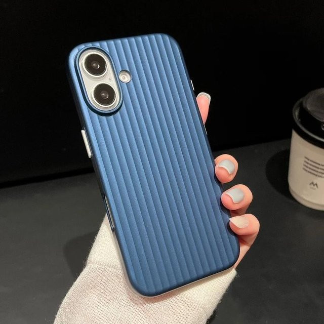 Luxus Natur-Titan Handyhülle für Apple iPhone 14 (6,1 Zoll) mit galvanisiertem Gitter-Design in Blau - Bild 1