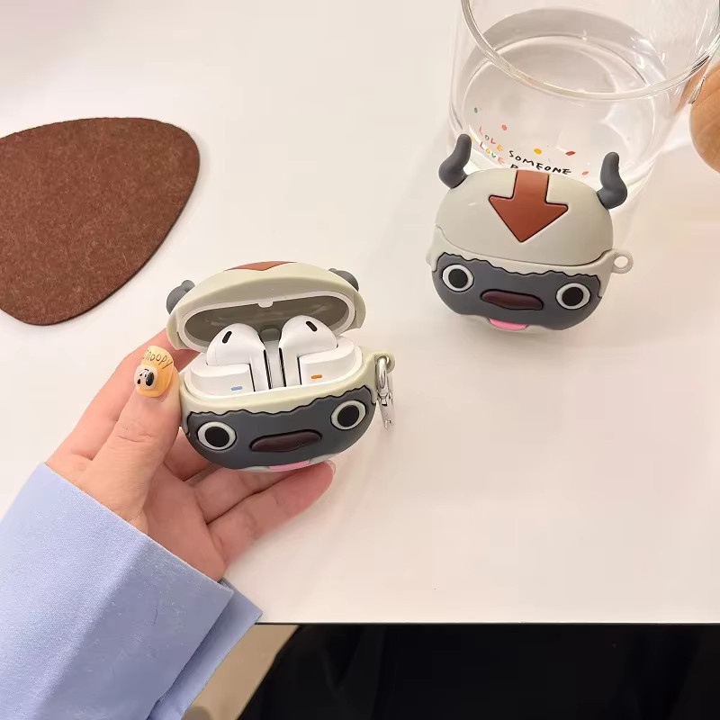 Personalisierte Silikon-Schutzhülle im Cartoon-Kuh-Design für Samsung Galaxy Buds 3 Pro, Multicolor - Bild 2