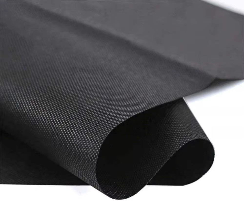 Schwarze Unkrautvlies Matte aus Polypropylen als Heavy Duty Gartenabdeckung für Blumen, Gemüse und Hochbeete - Bild 6
