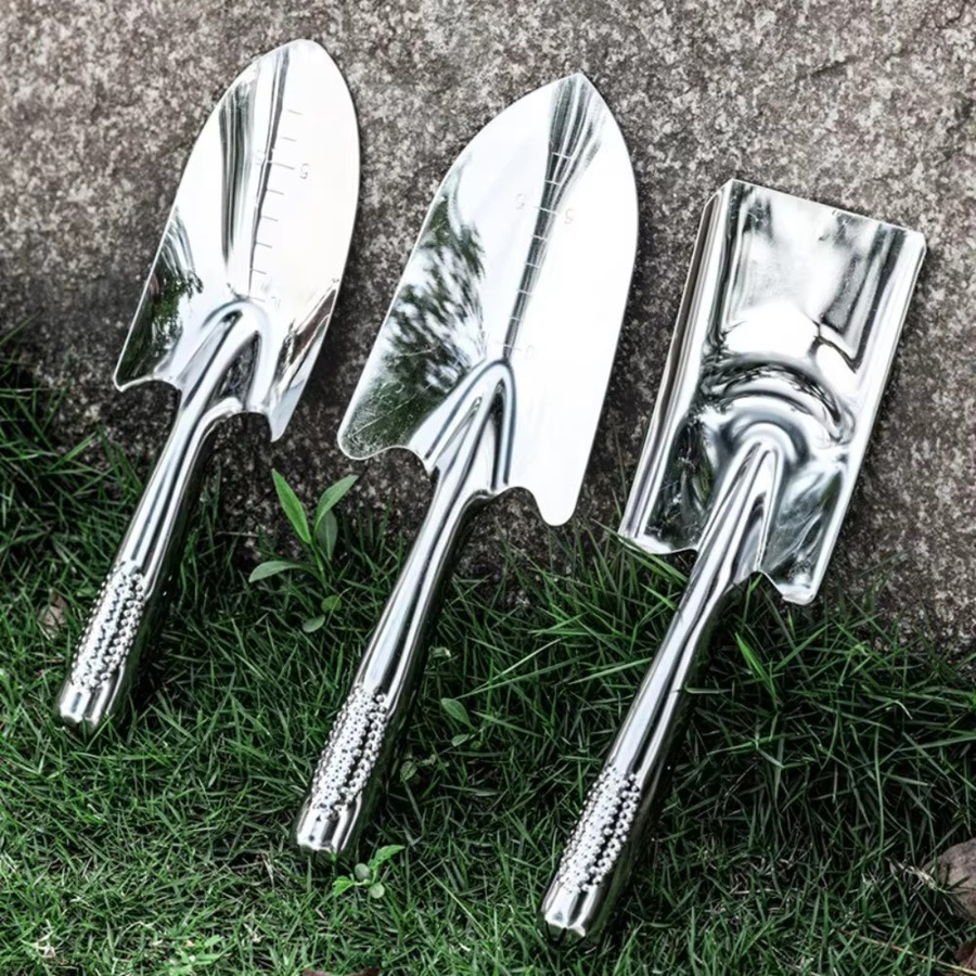 Multifunktionale ergonomische Gartenschaufel aus Edelstahl in Silber - Bild 2