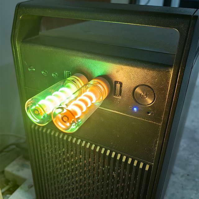 Retro LED Mini Nachtlicht mit Spiral-Glühfaden als DIY Campinglampe, transparentes Glas, warmweißes Licht, USB-Anschluss, 5V - Bild 1