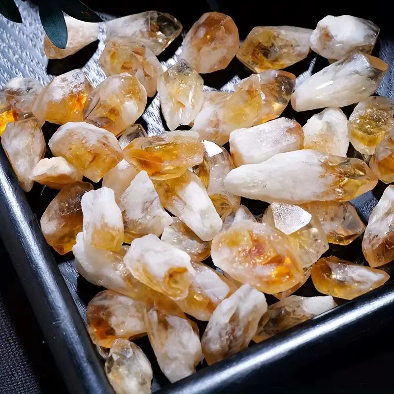 Natürliche brasilianische Citrin-Kristallchips in unregelmäßiger Form für Aromatherapie und Aquarium-Dekoration - Bild 5