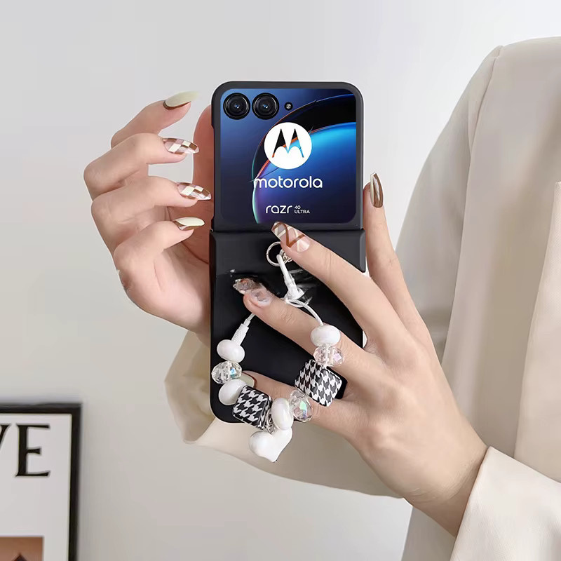 Stoßfeste Schutzhülle mit Schlüsselanhänger für Motorola Razr 70 Plus, Razr 60 Ultra, Razr 50 Ultra und Razr 40 Plus sowie Razr 2023/2024 Plus Modelle - Bild 2