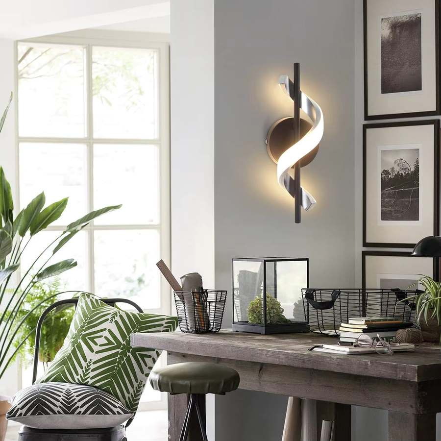 Moderne LED Wandleuchte in Schwarz mit Up-Down-Lichtfunktion für Flur, Schlafzimmer und Wohnzimmer, Warmweiß 3000K - Bild 2