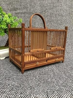 Binchi Outdoor Product Geflochtener Heuschreckenkäfig mit Kotwanne - Bild 1