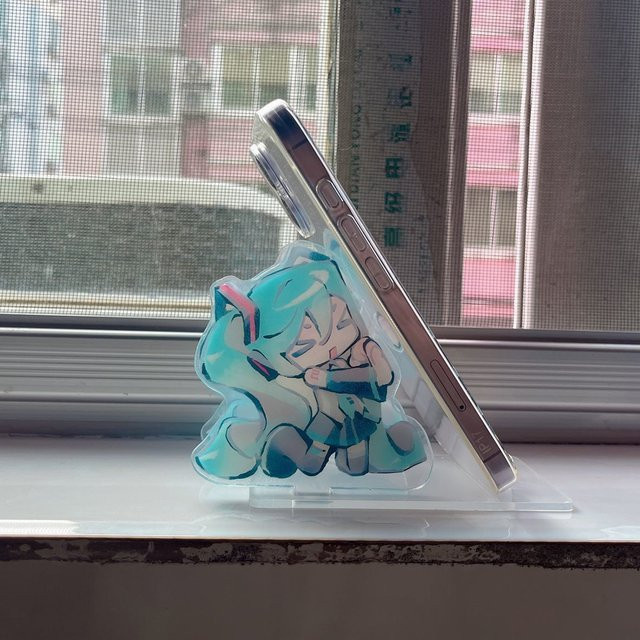 Bandai Hatsune Miku Acryl-Handyständer, Cartoon-DIY-Kreativornament - Bild 1
