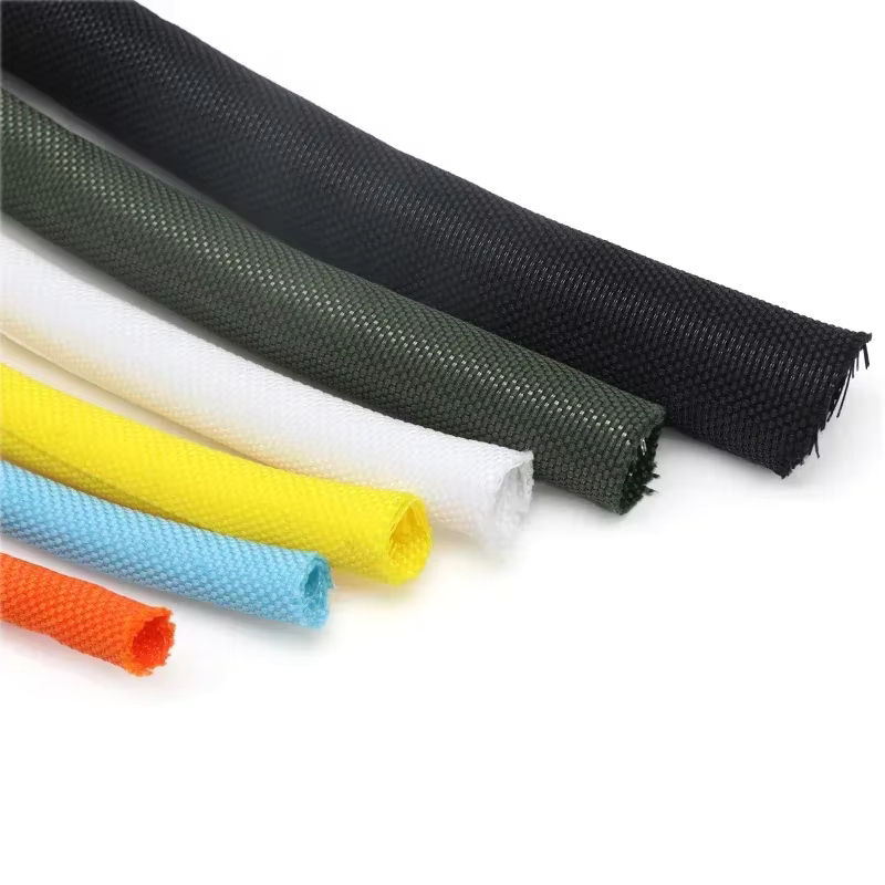 Selbstschließende und erweiterbare PET-Kabelschutzhülle in Orange und Multicolour als isolierter Kabel-Organizer für 1m, 2m oder 5m Länge - Bild 3