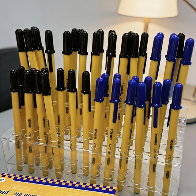 12-teiliges CEESO Kugelschreiber-Set mit blauer ölbasierten Tinte, 0,7 mm Stiftstärke, Kunststoffgehäuse - Bild 1