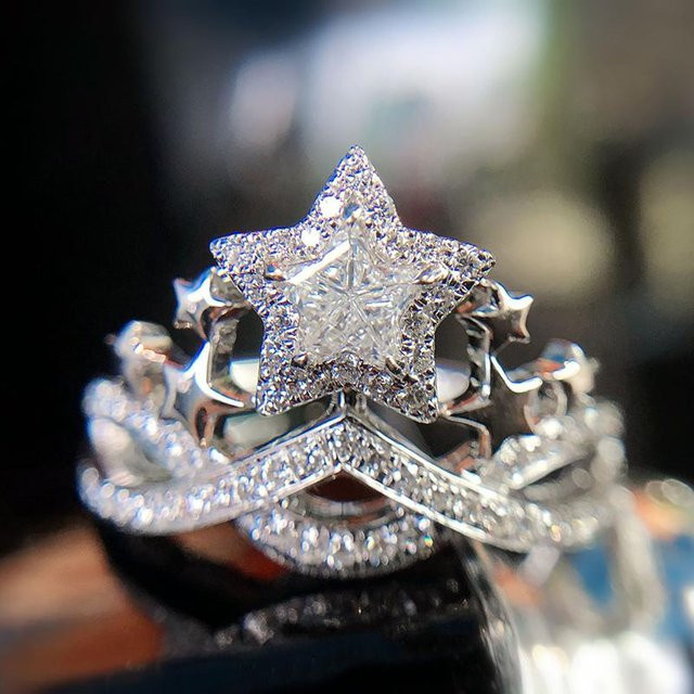 Huitan Chic Ring, Stern Design, Zirkonia, Kupfer, Schwarz, Damen - Bild 1