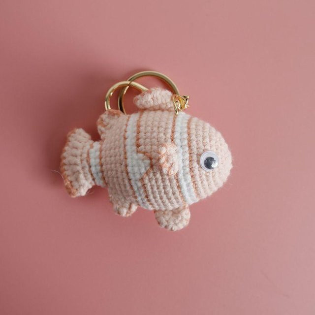 Linyi toy Schlüsselanhänger, Strick-Goldfisch, Clownfisch, brown, Unisex - Bild 1