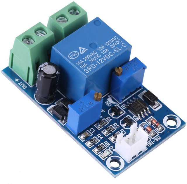 Automatisches Niederspannungsabschaltmodul für 12 V Batterien in Blau - Bild 1