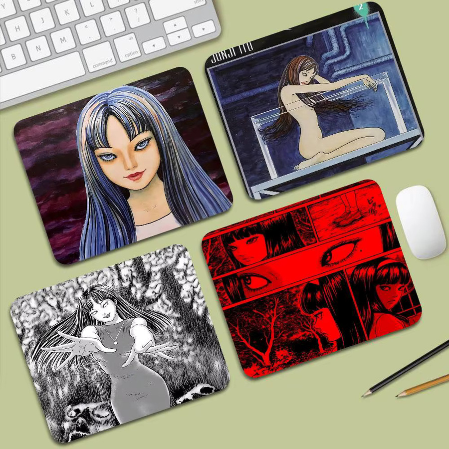 Rastar Junji Ito Tomie Retro Kawakami Mini-Mauspad in Multicolour mit genähtem Rand und rutschfester Gummibasis - Bild 2