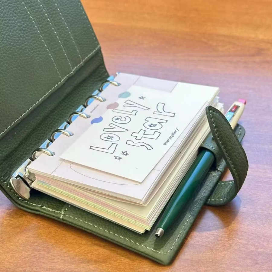 M5 Notizbuch aus grünem Leder mit leeren Seiten und verdickten Loseblättern in Mini-Taschenbuchformat - Bild 2