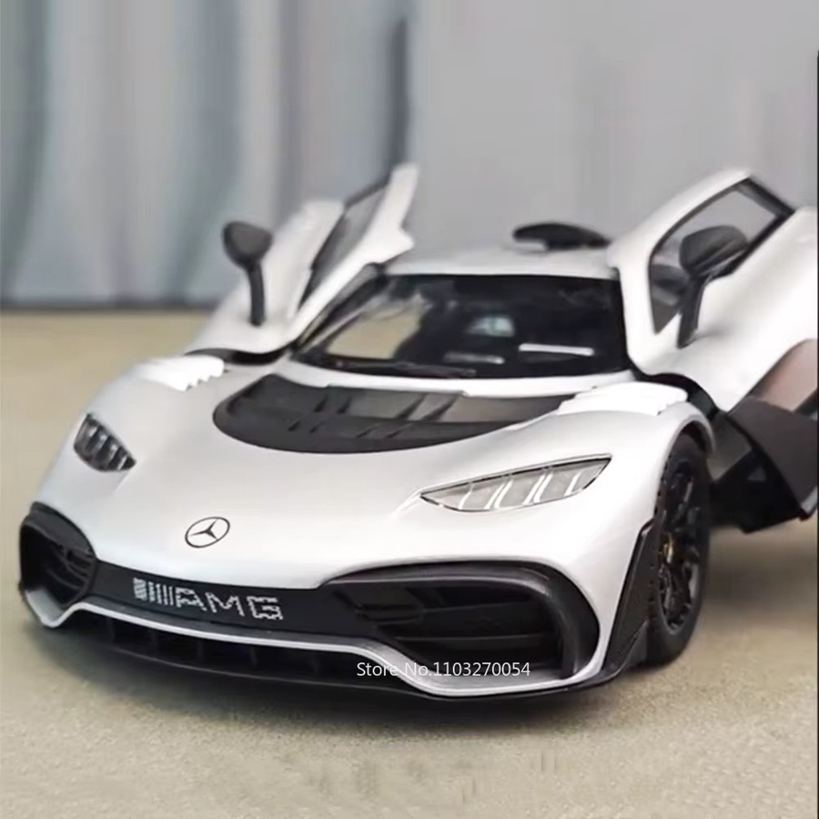 RMZ city ONE GTR Sportwagen, Modell, 1:18, orange, mit Sound und Licht - Bild 2