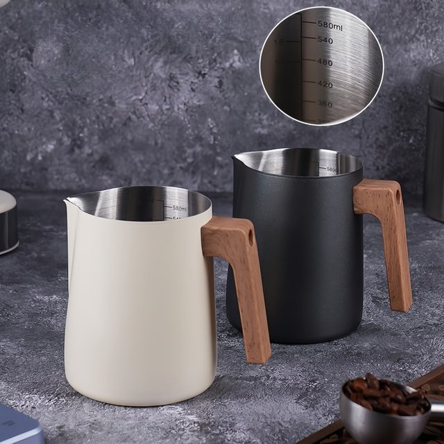 WUWANLI Kaffee-Milch-Aufschäumkrug aus Edelstahl 304 mit Präzisionsskala und Verbrühungsschutz, 350 ml - Bild 1