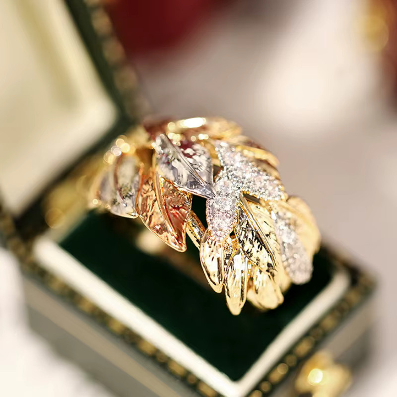 Huitan Ring, Dreifarbiges Blatt-Design, Zirkonia, Damen - Bild 3