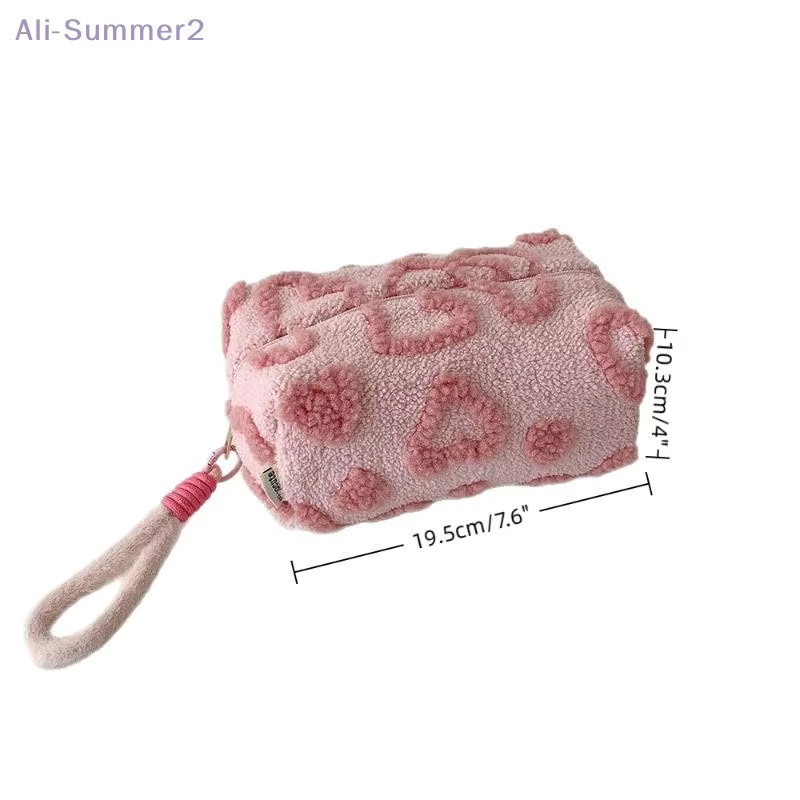 Niedliche Plüsch-Kosmetiktasche mit Liebesdruck und Griff in Pink als tragbarer Reise-Organizer und Federmäppchen - Bild 3