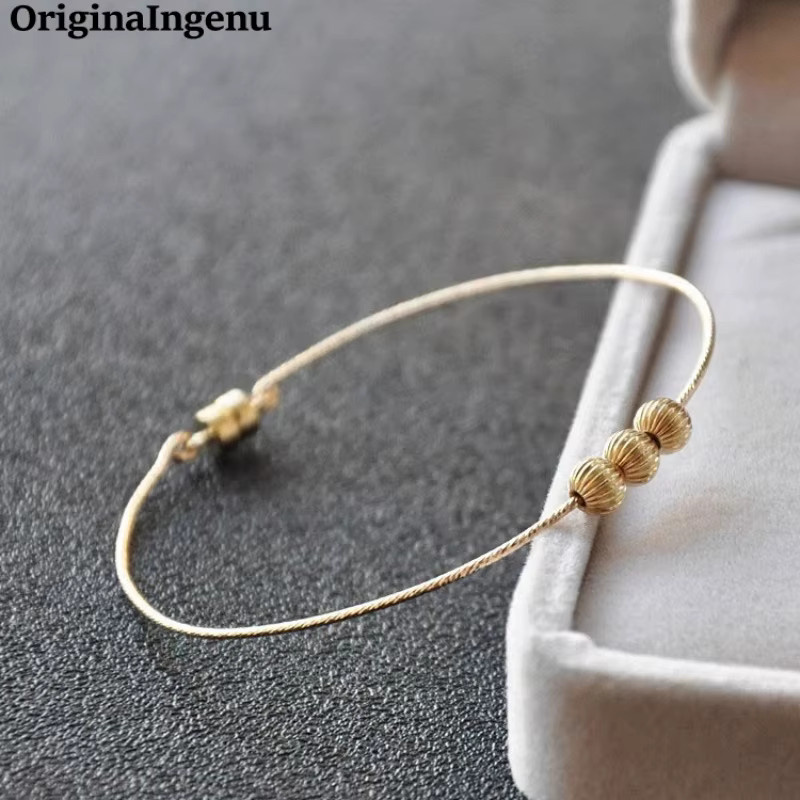 OriginaIngenu Armreif, 14 Karat Gold gefüllte Perlen, Draht-Stapelarmband - Bild 2