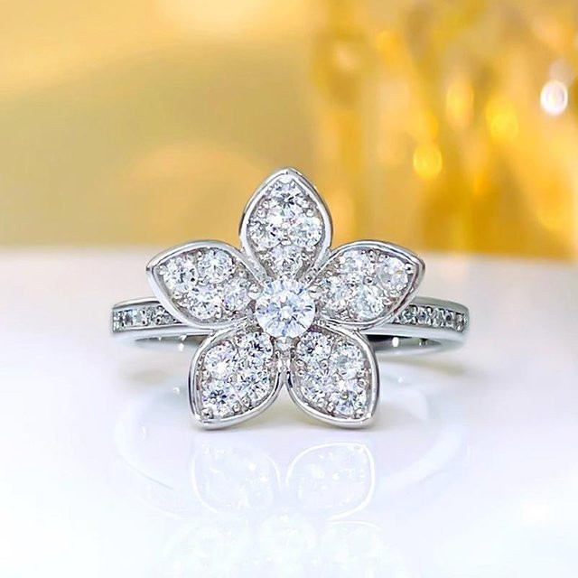 Huitan Fingerring Blattform, Silber, Zirkonia, Damen - Bild 1
