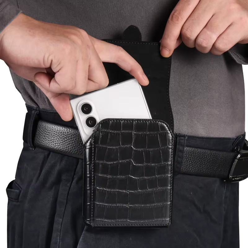 Leder-Hüfttasche mit Gürtelclip als Holster Flip Case für Samsung Galaxy Z Fold 8, Samsung Galaxy Z Fold 8 Wide und HUAWEI Pura X Max in Schwarz - Bild 4