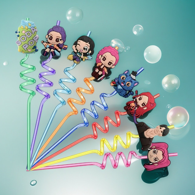 Bandai Cartoon-Anime-Strohhalme mit Mädchenmotiven, Wiederverwendbare Plastik-Spiralstrohhalme - Bild 1