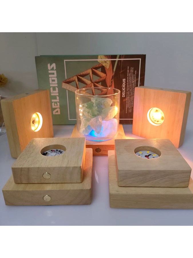 REACHYEA Lade- und Leuchtsockel aus massivem Holz in Weiß für Nachtlicht mit warmweißem Licht - Bild 3