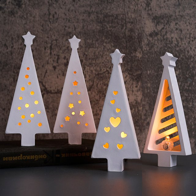 UDOCOOL Weihnachtsbaum Kerzenhalter in Weiß mit minimalistischem Design für LED-Teelichter und Zement-Gussform - Bild 1