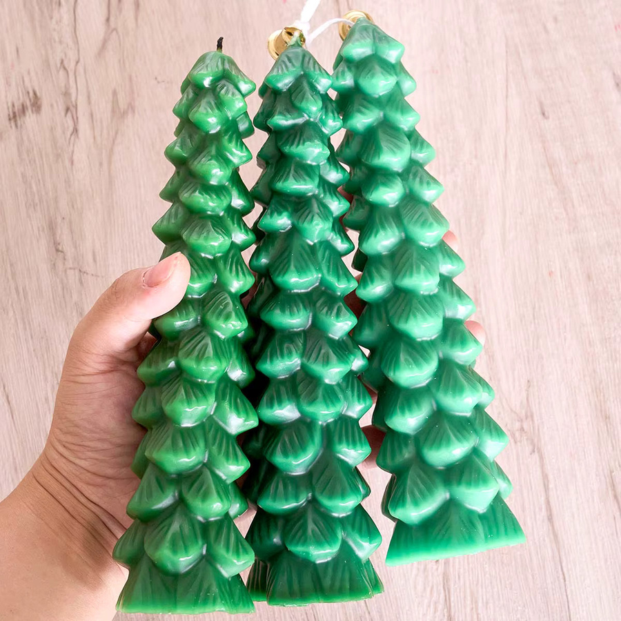 Silikonform Weihnachtsbaum-Kerzen mit Kunststoff-Außenfutter in Grün von UDOCOOL zum Basteln von Kerzen, Seife und Aromath - Bild 2