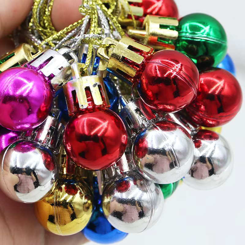 Bunte Weihnachtskugeln von RIBBON HOUSE, 24 Stück, Multicolor und Gold, Durchmesser: 2 cm - Bild 3