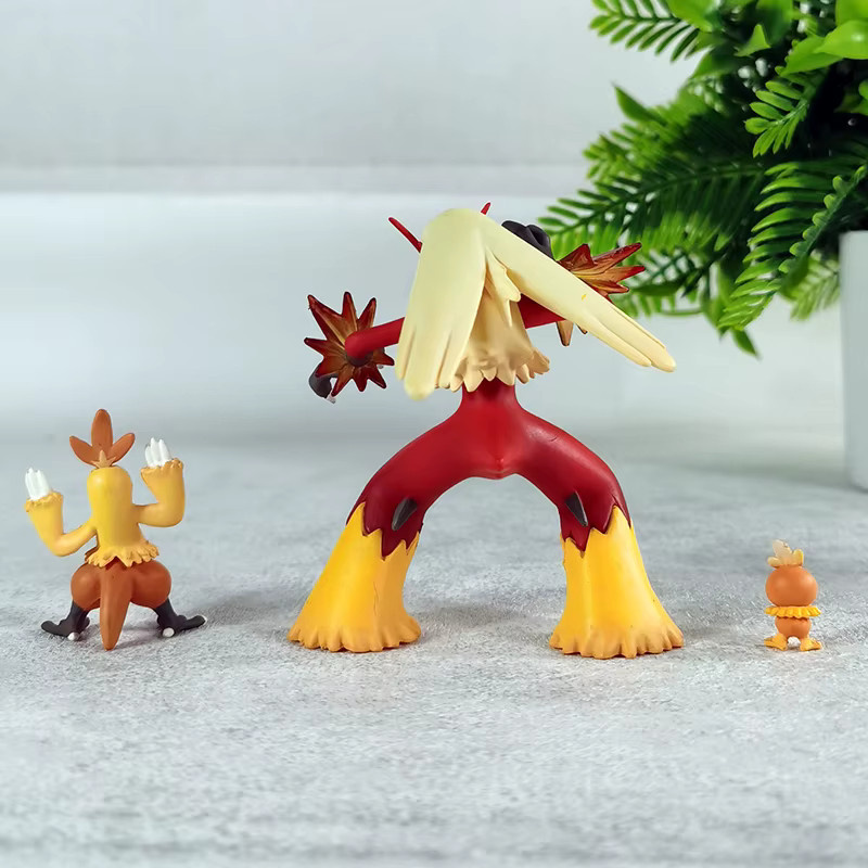 Bandai Pokémon Torchic Combusken Blaziken Figuren, 3-teiliges Set - Bild 2