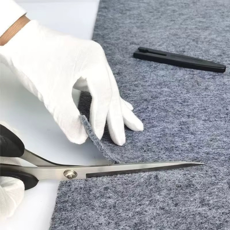 Professionelle Schneiderschere für Stoff und Leder in Schwarz aus Metall - Bild 4