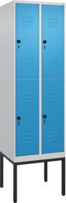 C+P Doppelstock-Spind Classic PLUS mit 2 Abteilen und Sicherheits-Drehriegel, Farbe: Lichtblau, H x B x T: 212 x 60 x 50 cm - Bild 1